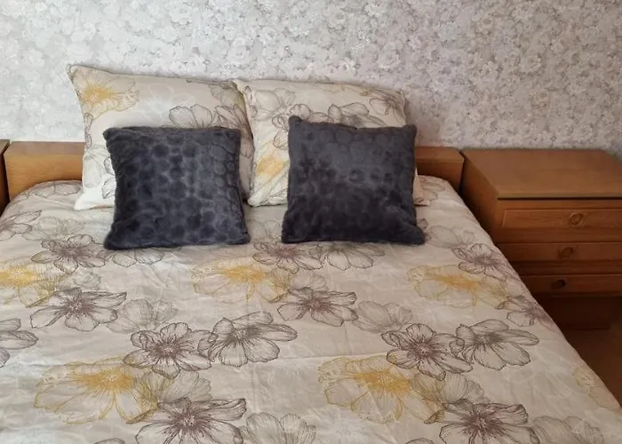 Superb Flat With 3 Bedrooms Parking And Balcony