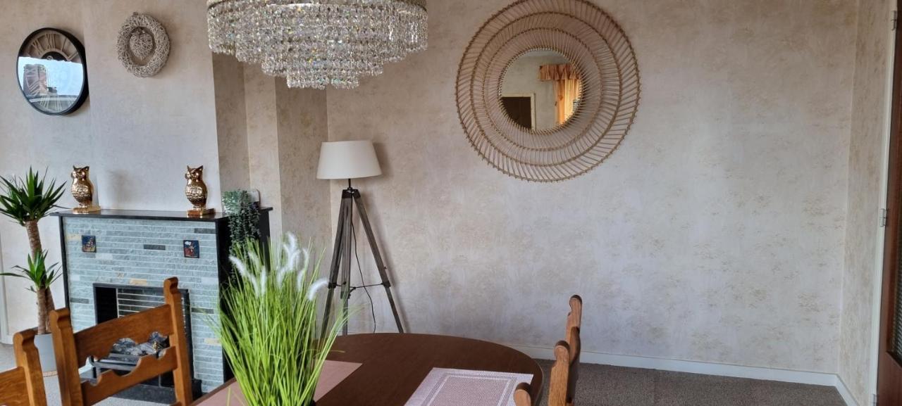 Superb Flat With 3 Bedrooms Parking And Balcony Appartement *